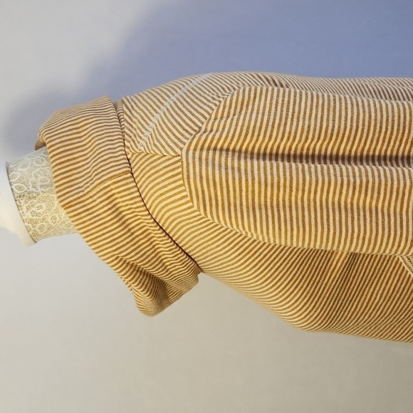 Anthropologie Maeve Marigold White Flared Sleeve Cowl Neck Tunic Top Size XS - Picture 6 of 13